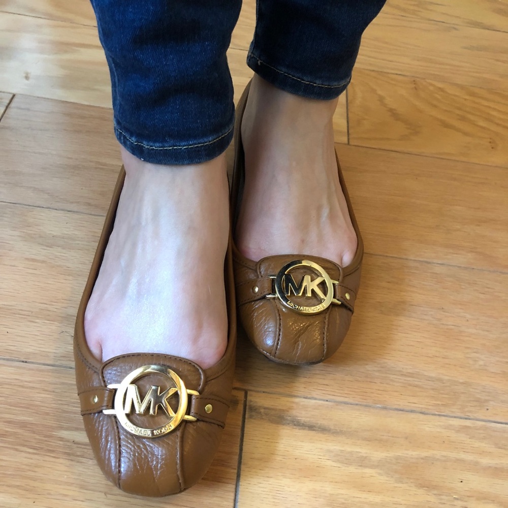 Michael Kors Fulton size 9 1/2 moccasin loafer